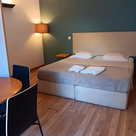 Estudios Campanha Apartahotel Oporto